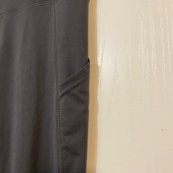 💰🔥💲 Grey leggings - Picture 2 of 3